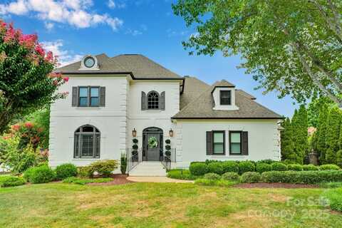 16216 Walcot Lane, Cornelius, NC 28031