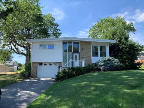 210 Metzler Street, Johnstown, PA 15904