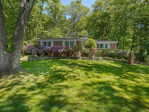 133 Macgregor Drive, Stamford, CT 06902