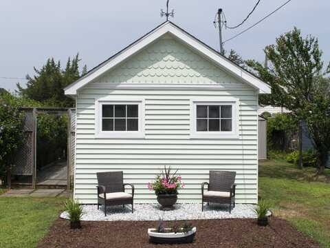 20 First Street, Madison, CT 06443