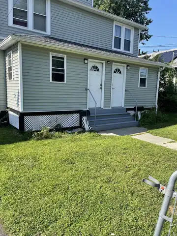 67 Sisson Street, East Hartford, CT 06118