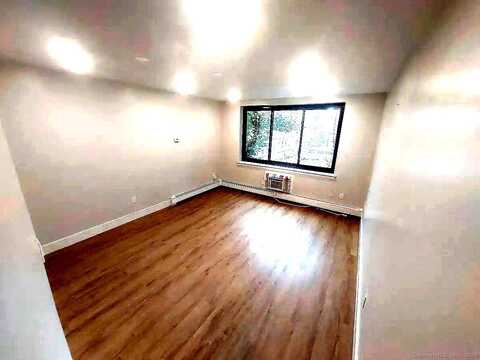 280 Collins Street, Hartford, CT 06105