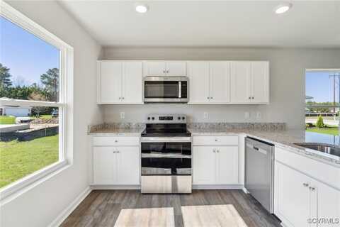 99 Byway Circle, Kilmarnock, VA 22482