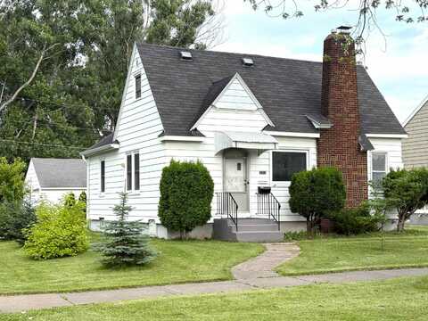 2202 Maryland Ave, Superior, WI 54880