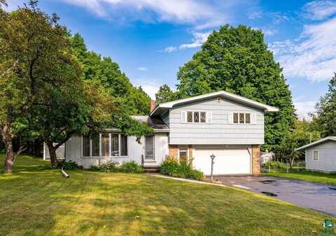 3748 Stebner Rd, Hermantown, MN 55811