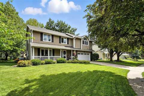 722 SE Richland Court, Ankeny, IA 50021