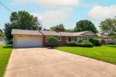 2713 Patricia Drive, Urbandale, IA 50322