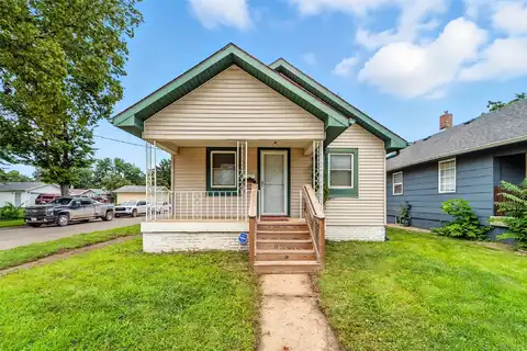 2400 Lyon Street, Des Moines, IA 50317