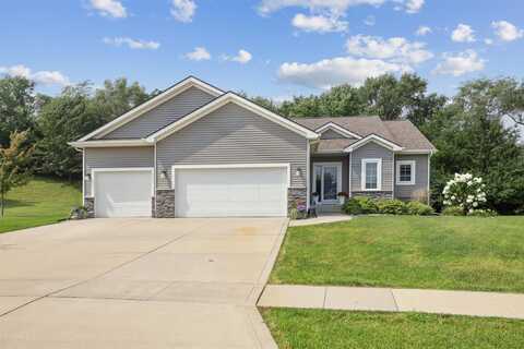 1605 W Girard Avenue, Indianola, IA 50125