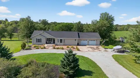 1781 Hwy 14, Knoxville, IA 50138