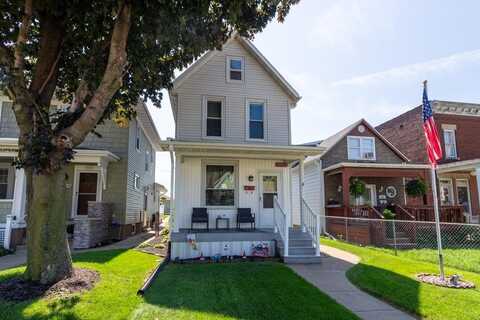 1606 Rhomberg, Dubuque, IA 52001