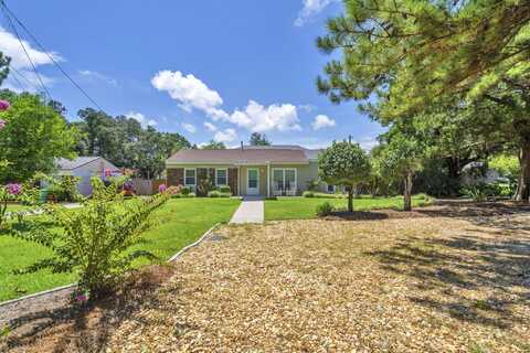 57 7th Street, Shalimar, FL 32579