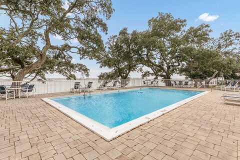 209 W Miracle Strip Parkway, Mary Esther, FL 32569