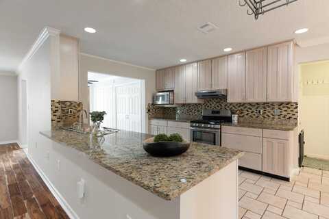 11 Eglin Drive, Shalimar, FL 32579