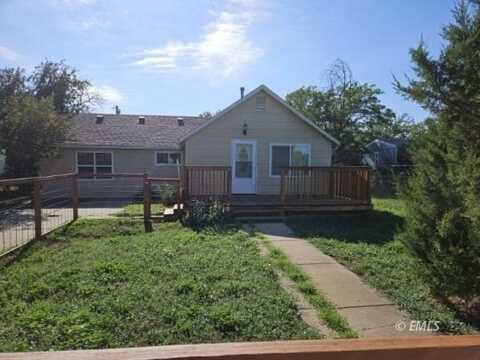 817 N Merriam Ave, Miles City, MT 59301