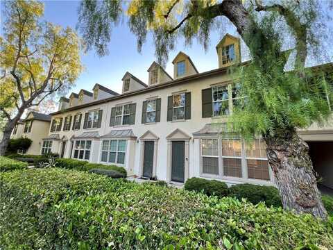 27026 Victoria Lane 94, Valencia, CA 91355