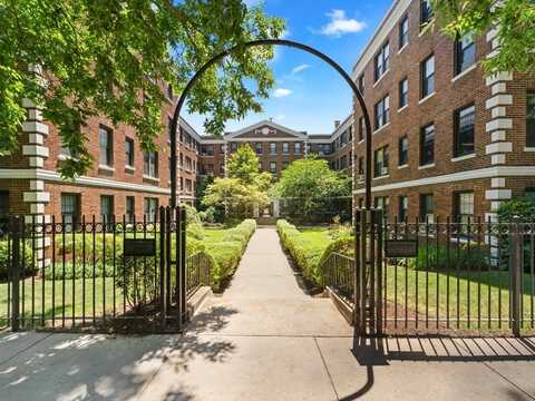 62 Queensberry 404, Boston, MA 02116