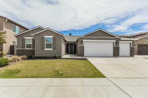 6881 Harvard Avenue E, Fresno, CA 93727