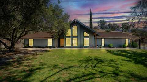 42893 Long Hollow Drive, Coarsegold, CA 93614