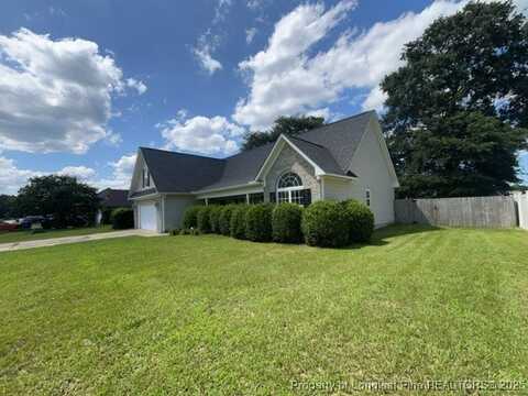 275 Seabiscuit Drive, Raeford, NC 28376