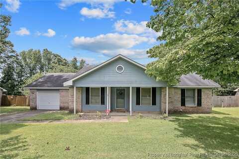 419 Woodberry Circle, Raeford, NC 28376