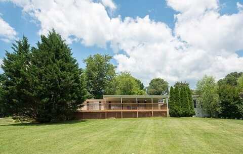 191 Lake Emory Rd, Franklin, NC 28734