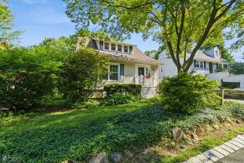 11 Bernards Ave, Bernardsville, NJ 07924