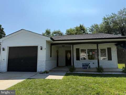7 SHERWOOD PLACE, SOUTHAMPTON, NJ 08088