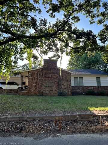 121 Church ST, Charleston, AR 72933
