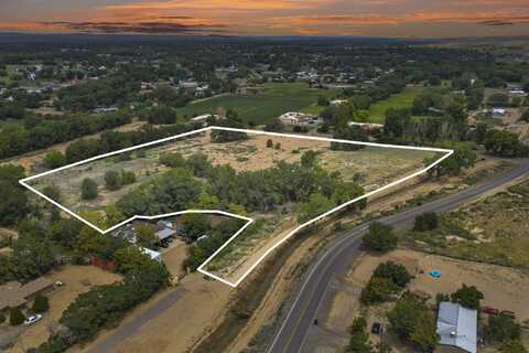 Maez Road, Peralta, NM 87042