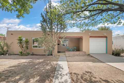 404 FONTANA Place NE, Albuquerque, NM 87108