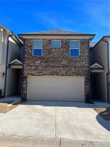 34 Dewey Road, Lilburn, GA 30047