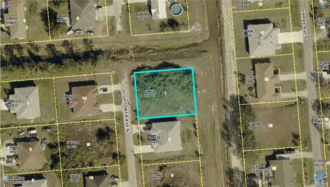 301/303 Hightower Avenue S, Lehigh Acres, FL 33973