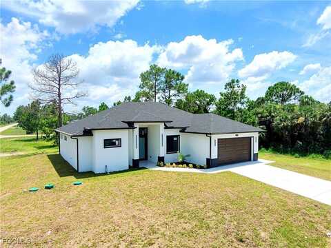 3806 E 18th Street, Lehigh Acres, FL 33972