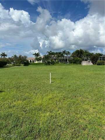 4512 SW 22nd Avenue, Cape Coral, FL 33914