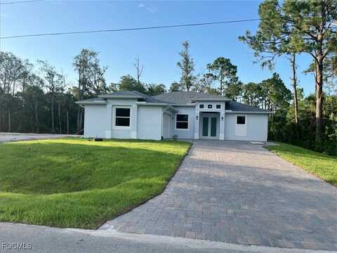 578 Woodview Drive, Lehigh Acres, FL 33972