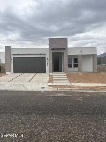 1830 Stirrup Place, El Paso, TX 79911