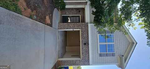 5831 Taka, Lithonia, GA 30038