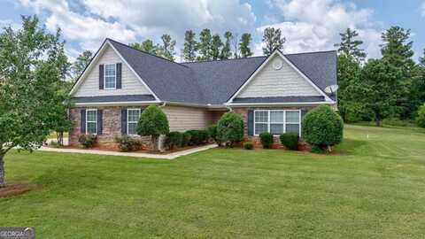1050 Whispering Lakes, Madison, GA 30650