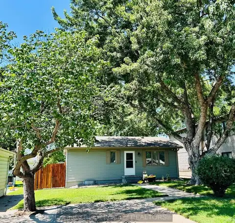2416 N Park, Grand Island, NE 68803