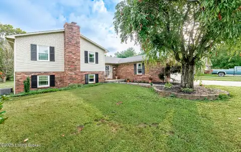 544 Ponder Dr, Shelbyville, KY 40065