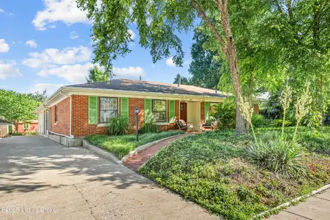 8409 Bayou Way, Louisville, KY 40242