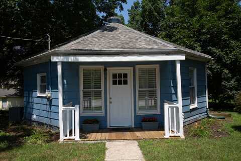 7 E Valparaiso Street, Westville, IN 46391