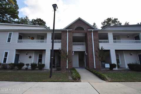 1110 Turtle Creek Road, Greenville, NC 27858