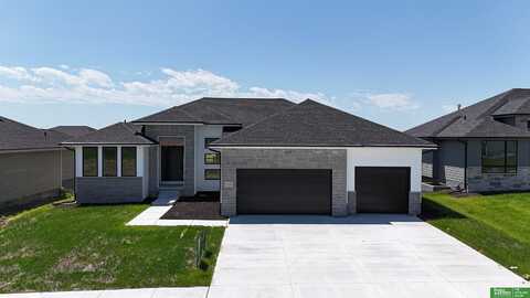 5444 N 212th Street, Elkhorn, NE 68022