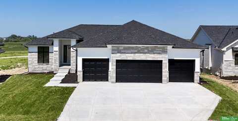 5708 N 198th Street, Elkhorn, NE 68022