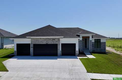 5705 N 197th Street, Elkhorn, NE 68022