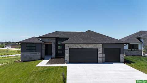 5808 N 198th Street, Elkhorn, NE 68022