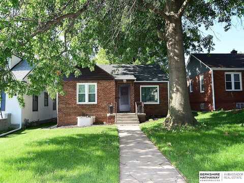3043 Arcadia Avenue, Omaha, NE 68111