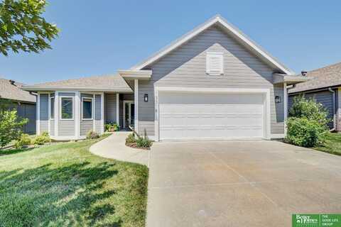13318 Spring Street, Omaha, NE 68144